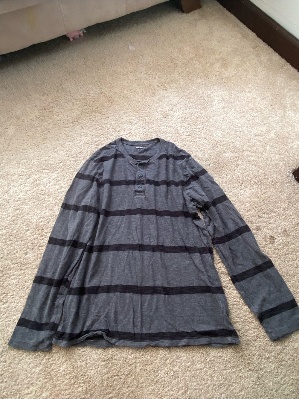 Old Navy Men's Gray Long-Sleeve Henley with Black Stripes